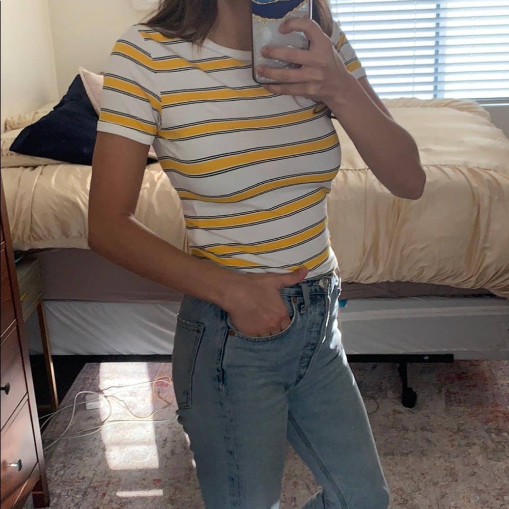 Yellow striped t shirt 💛💛